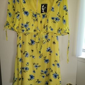 Forever 21, Midi, Summer,Dress, Yellow, Tie, Blue flowers, Medium